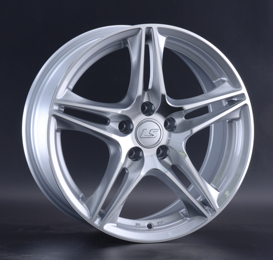 Диски LS wheels LS1056 7.5 х 17 5*114,3 Et: 40 Dia: 67.1 классический серебристый цвет