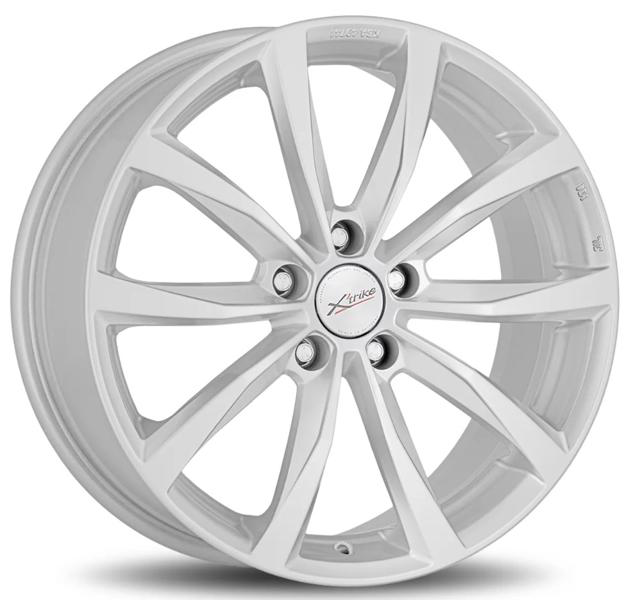 Диски X'trike X-138 7 х 18 5*114,3 Et: 45 Dia: 67.1 классический серебристый цвет
